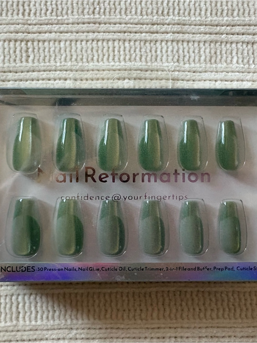 Nail Reformation Green French Tip Shine Press-On Nail Set